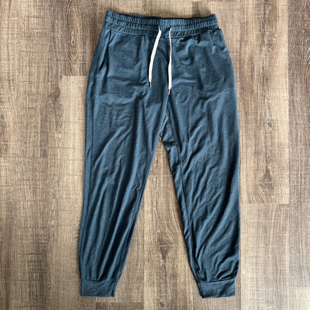 Vuori Women’s Performance Jogger Pants